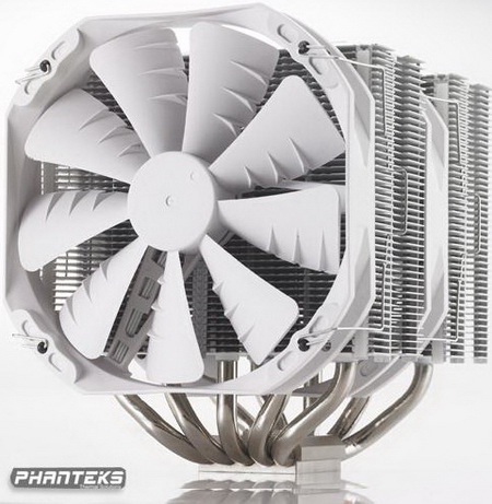 Высококлассный кулер PH-TC14PE от Phanteks.