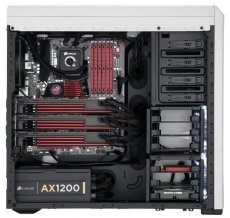 Новый корпус от Corsair.