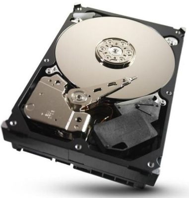 Винчестер на 5 Тб от компании Seagate.